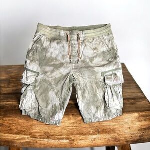 WT02 Size M Stylish Tie-Dye Cargo Shorts for Men